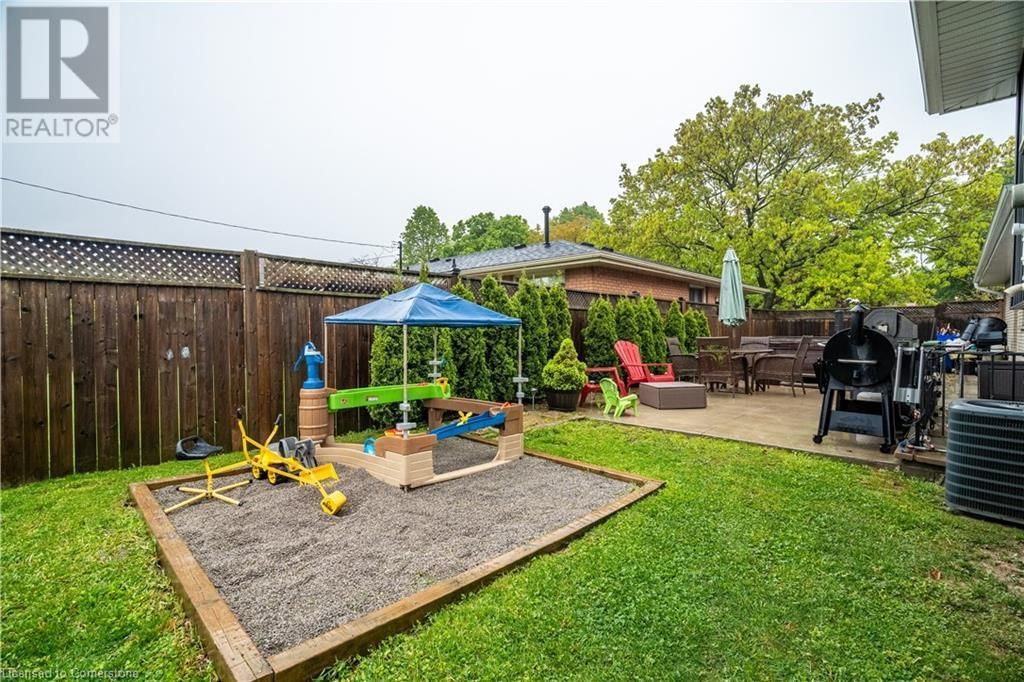 2 LYNFORD AVENUE Image 42