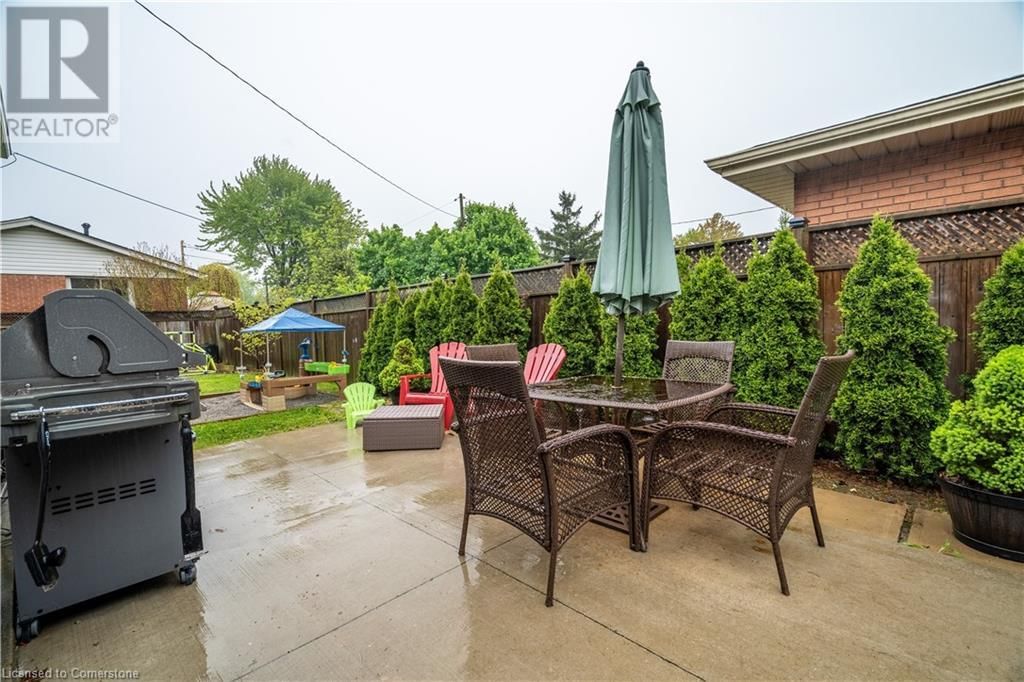 2 LYNFORD AVENUE Image 43