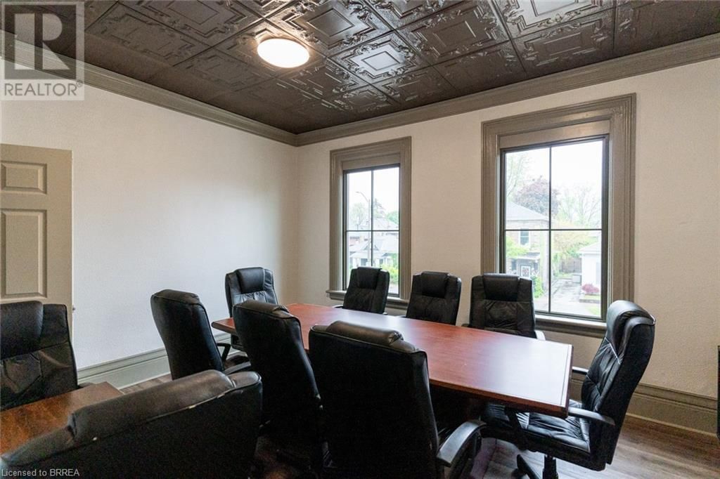 199 BRANT AVENUE Image 23