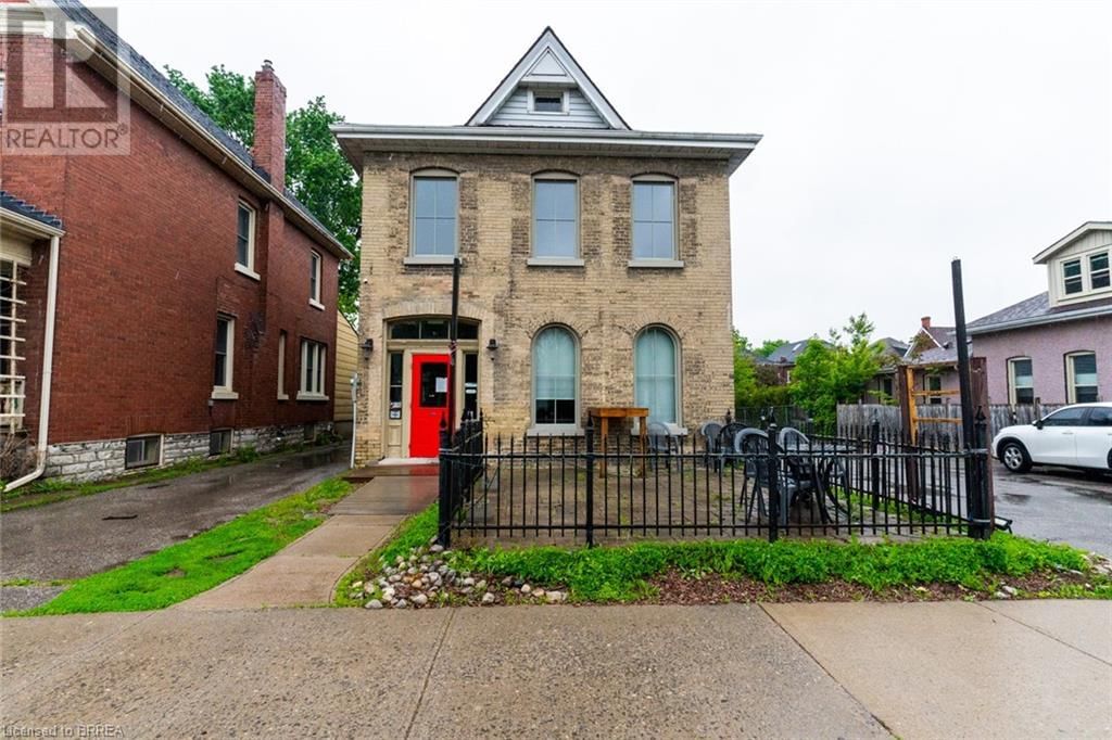 199 BRANT AVENUE Image 3