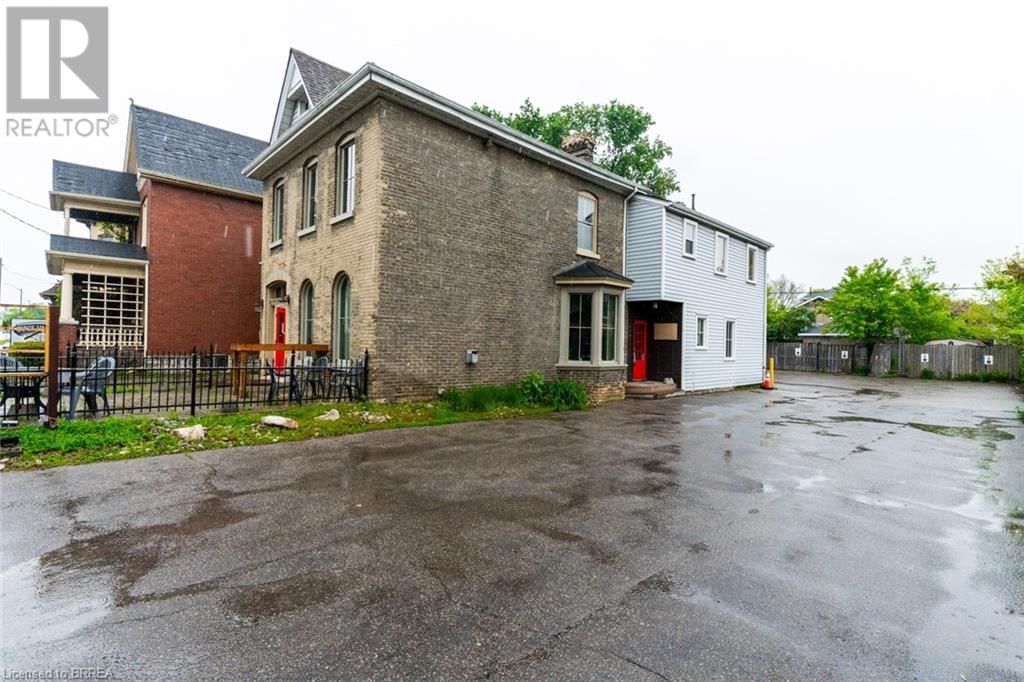 199 BRANT AVENUE Image 9