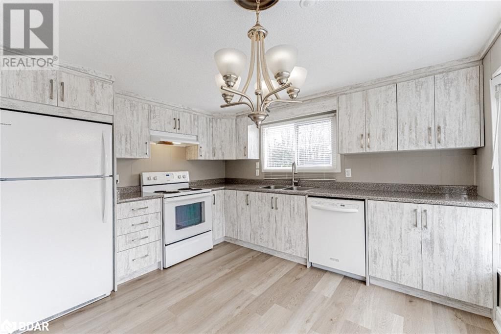 20 SARNA DRIVE Image 4