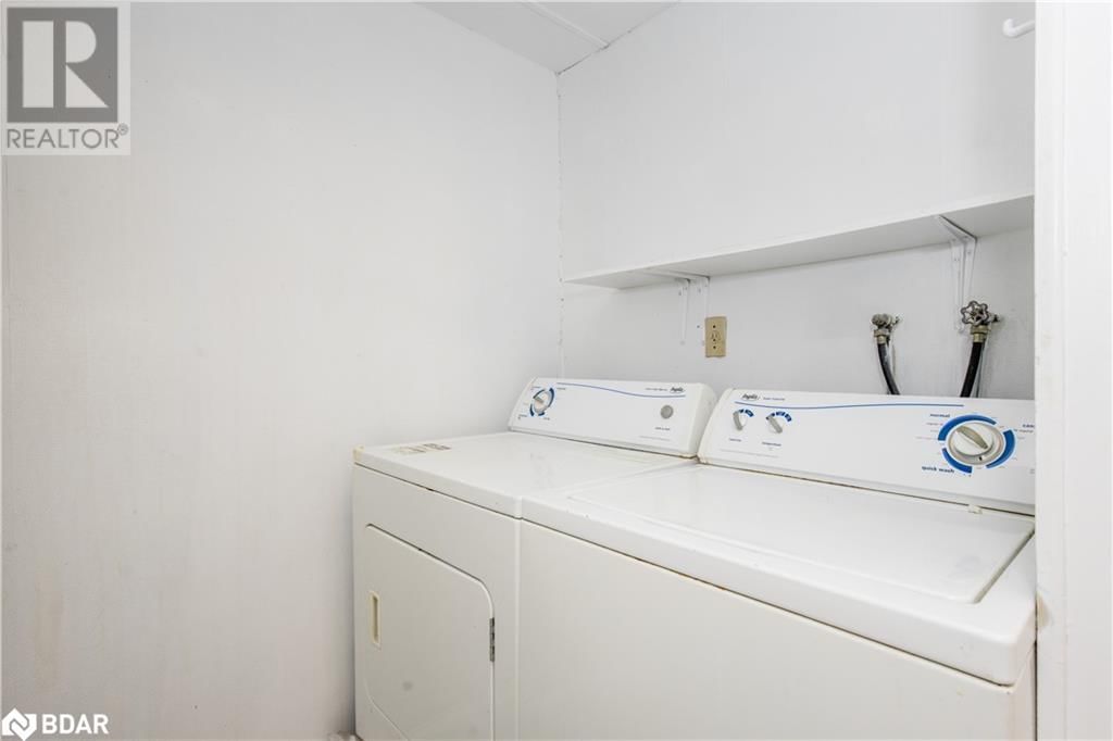 58 HAWTHORNE DRIVE Image 17