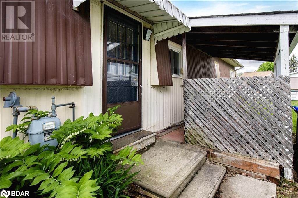 58 HAWTHORNE DRIVE Image 31