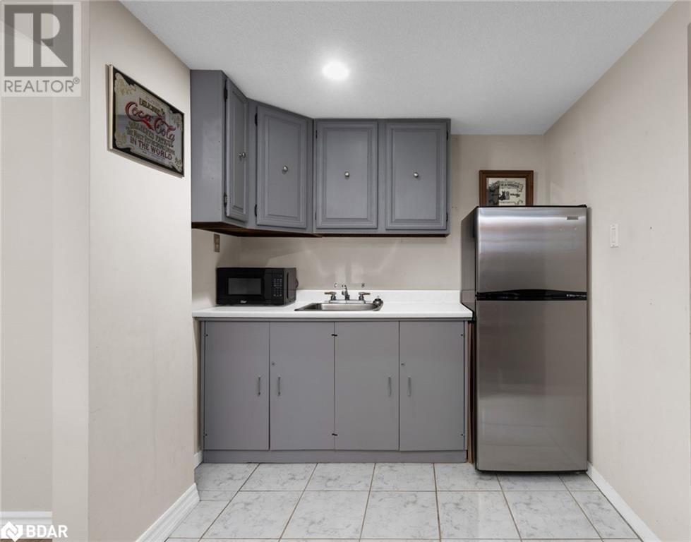 69 MCCONKEY PLACE Image 16