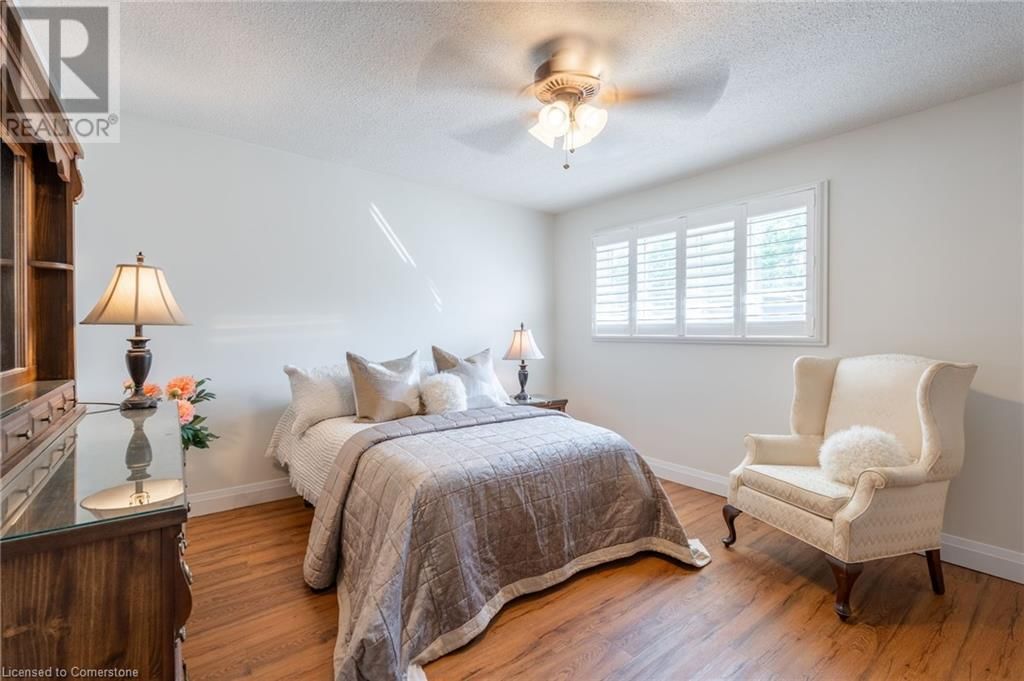 122 - 2301 CAVENDISH DRIVE Image 28