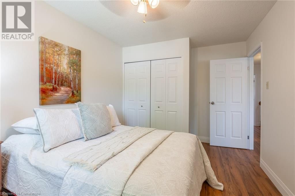 122 - 2301 CAVENDISH DRIVE Image 35