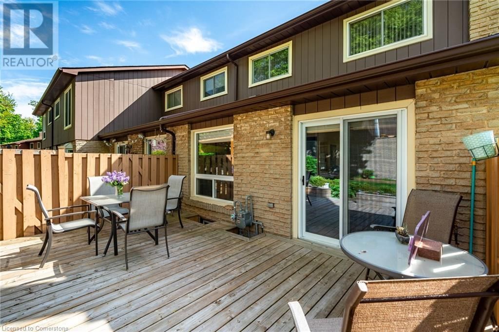 122 - 2301 CAVENDISH DRIVE Image 45