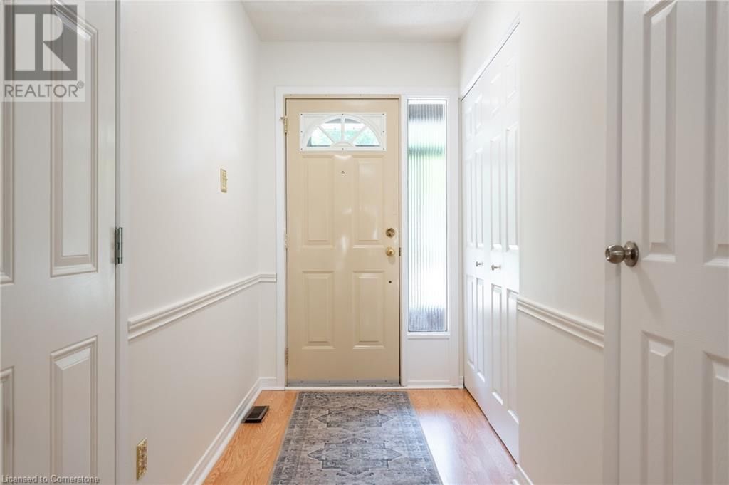 122 - 2301 CAVENDISH DRIVE Image 8