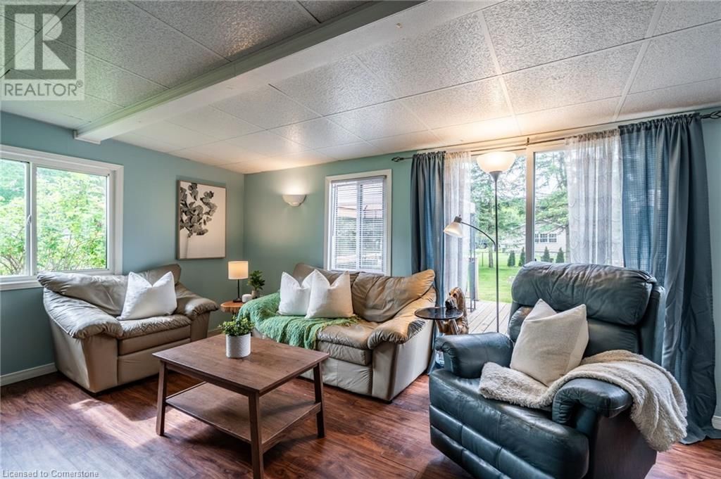 112 ANDERSON AVENUE Image 21