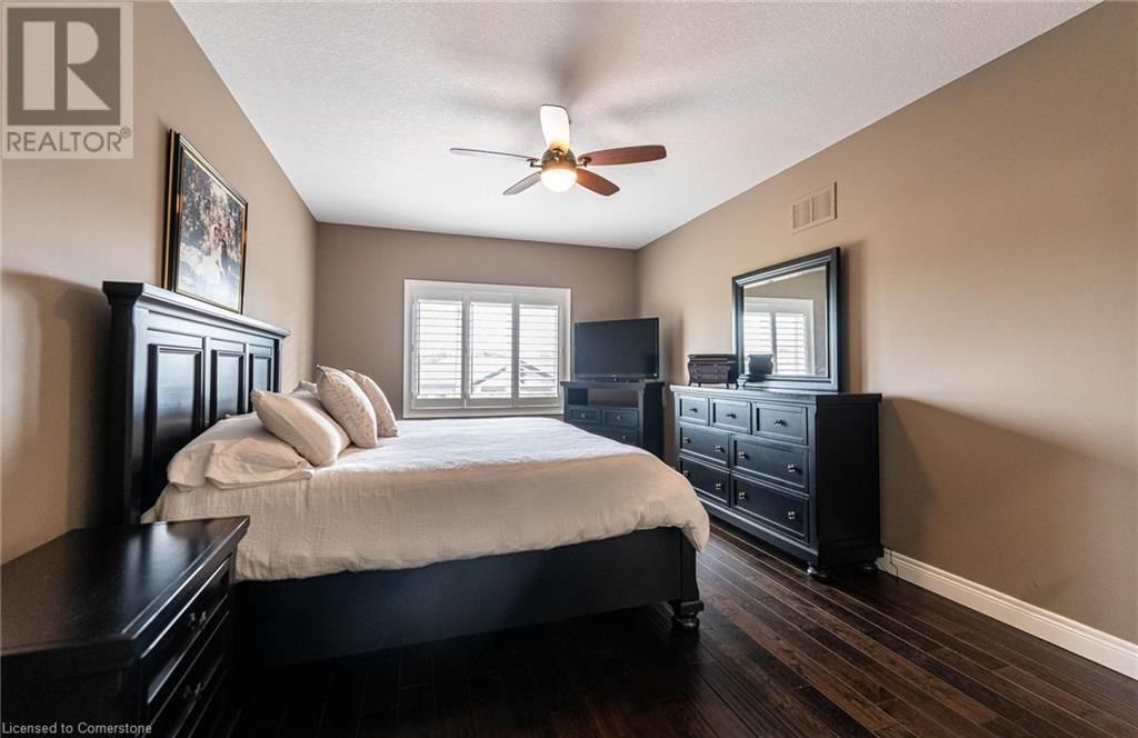 188 MOTHER'S STREET Image 17