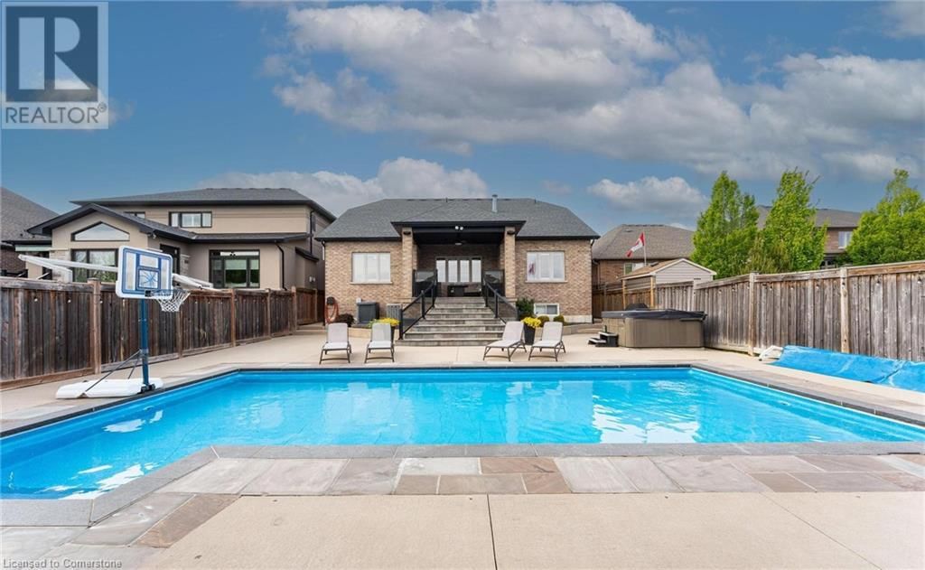 188 MOTHER'S STREET Image 34