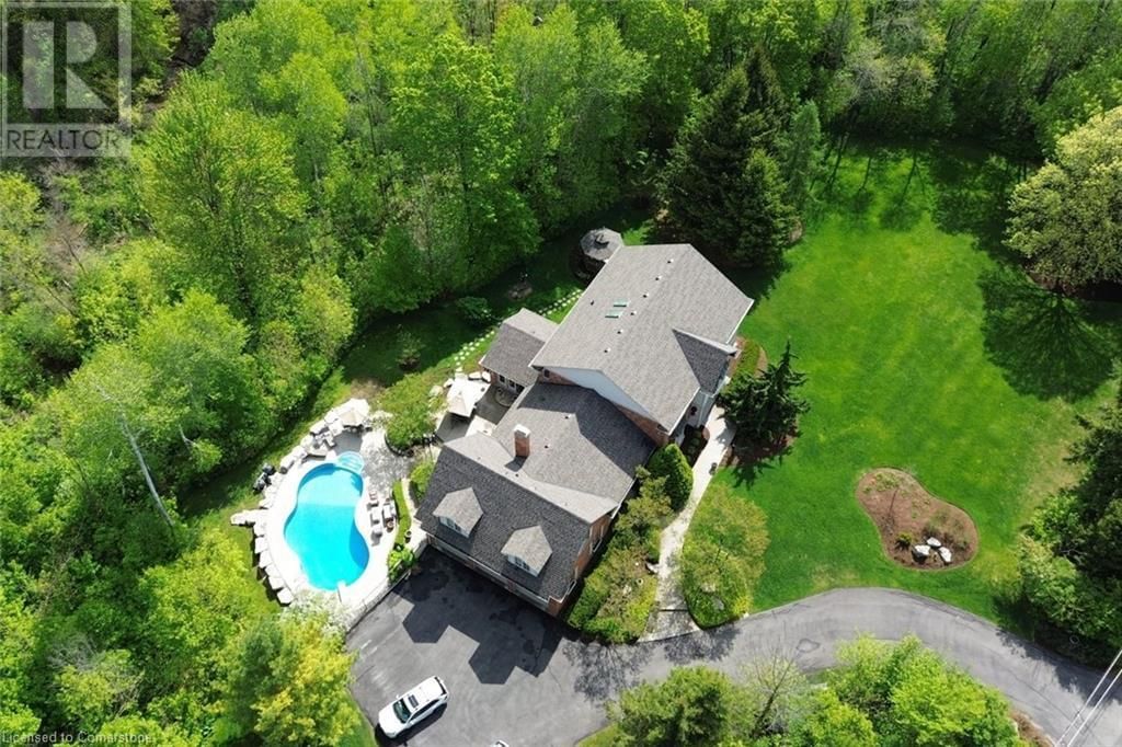 712 ROBSON ROAD Image 46