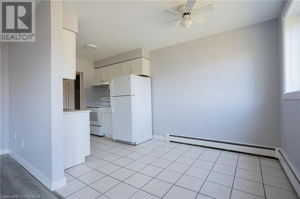 10 - 371 DALE CRESCENT Image 7