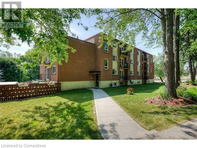 16 - 371 DALE CRESCENT Image 1