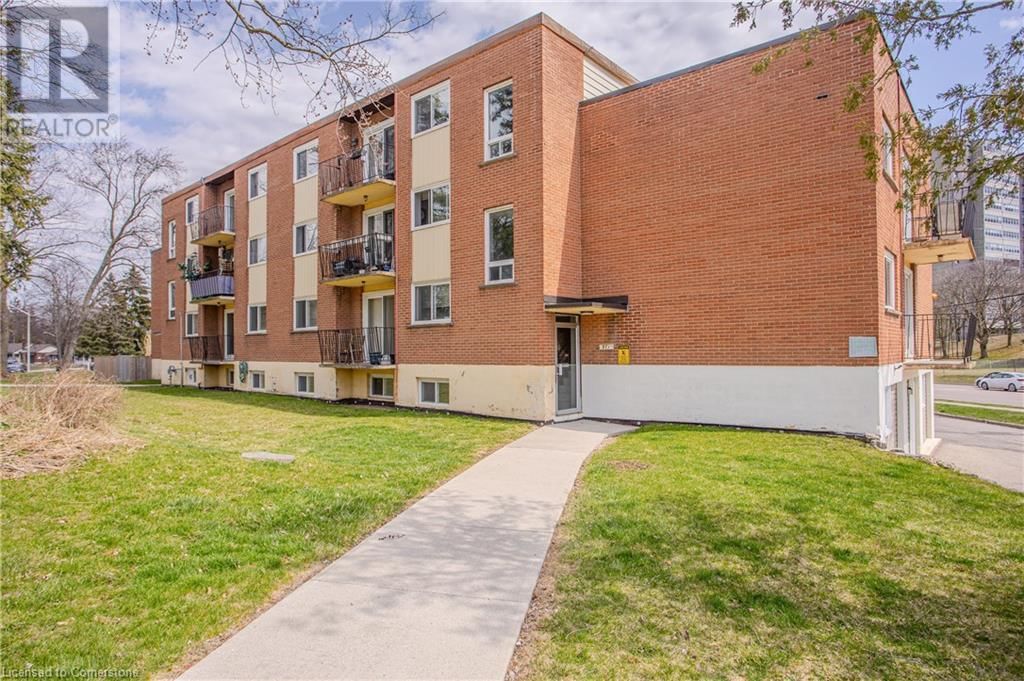 16 - 371 DALE CRESCENT Image 15