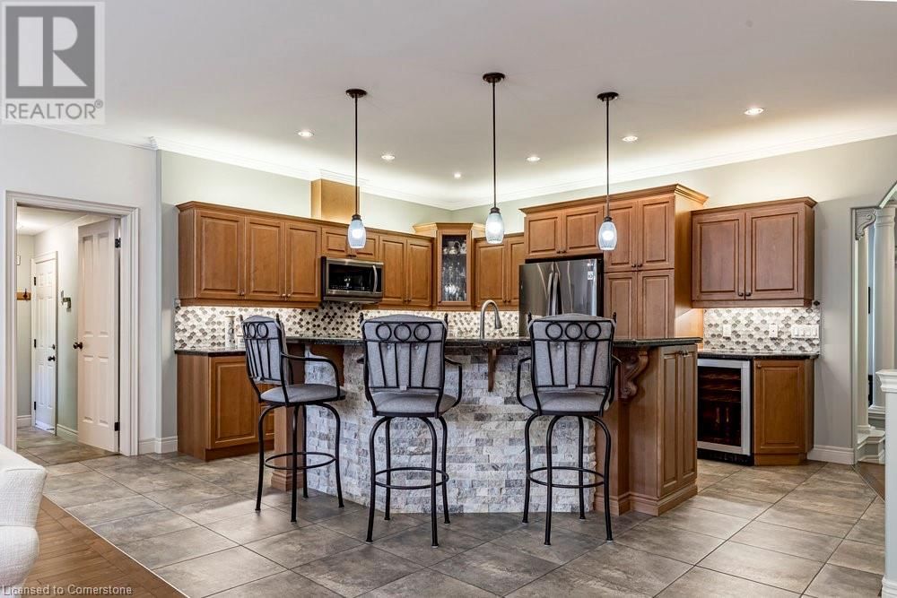 32 BROOKSIDE AVENUE Image 12