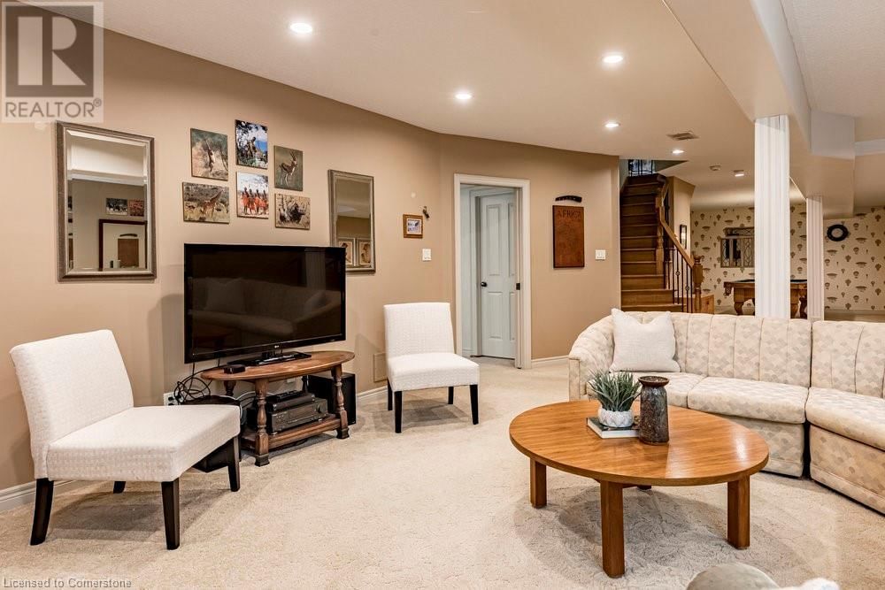 32 BROOKSIDE AVENUE Image 33