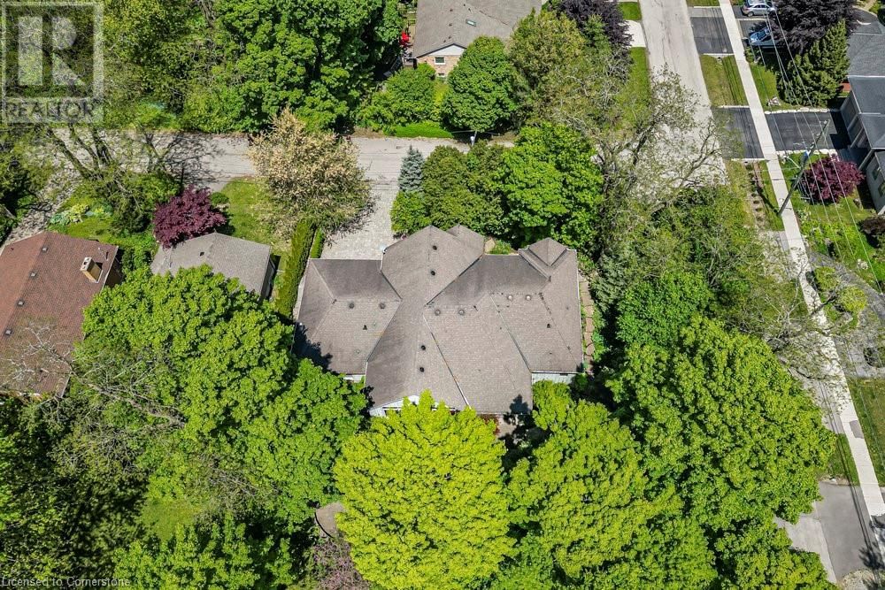 32 BROOKSIDE AVENUE Image 39