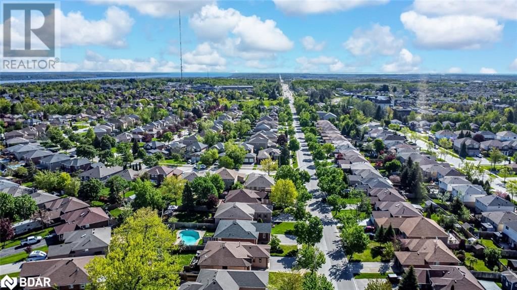 312 HARVIE ROAD Image 22