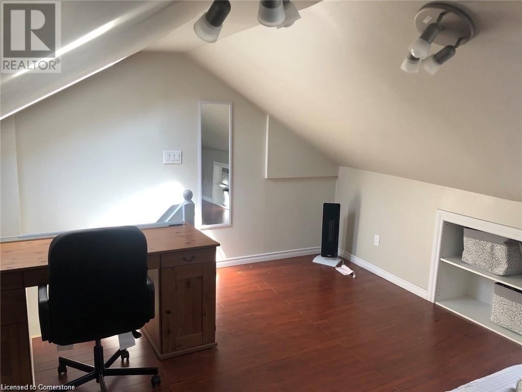 Loft - 250 KING STREET WEST Image 6