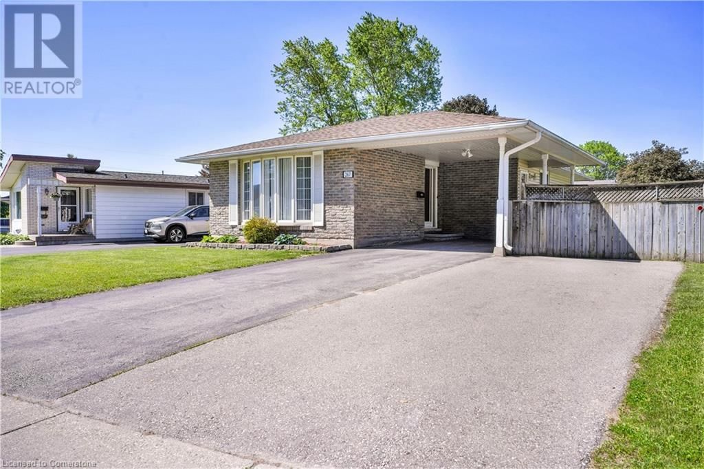 267 KINGSWOOD DRIVE Image 3