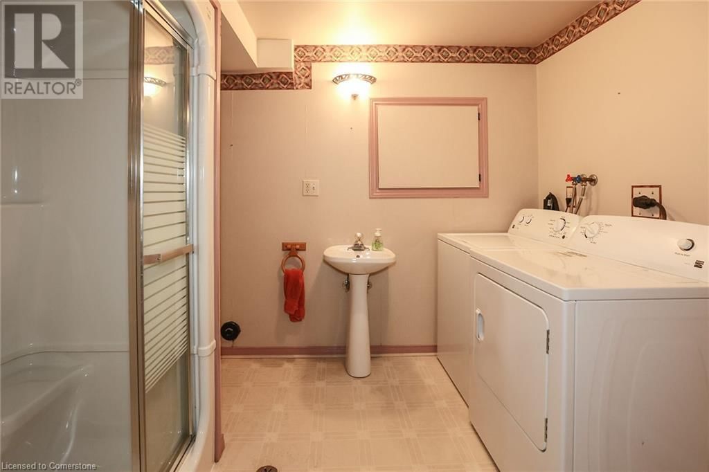 44 - 55 KERMAN AVENUE Image 18