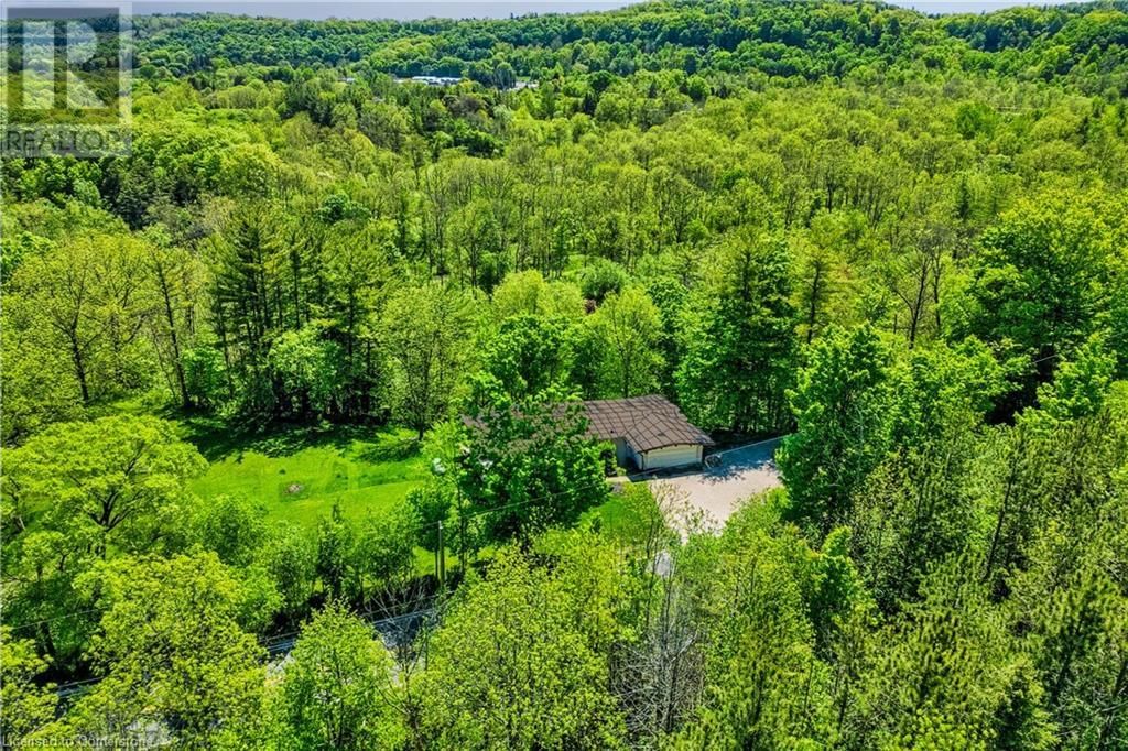 932 OLD DUNDAS ROAD Image 37