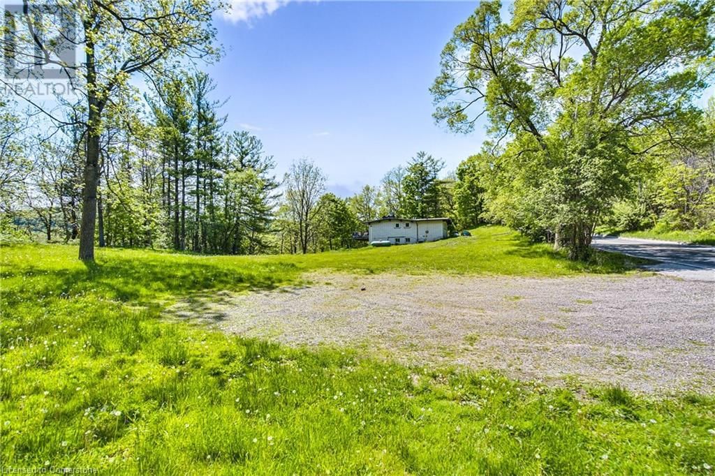 932 OLD DUNDAS ROAD Image 6