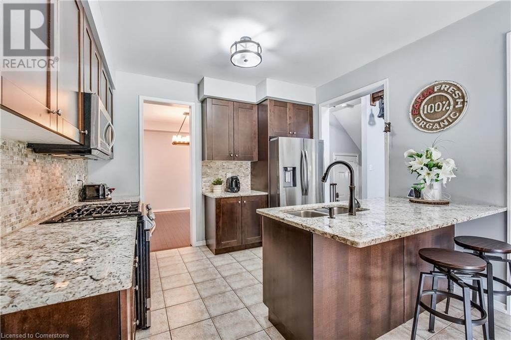 63 FOWLER DRIVE Image 6