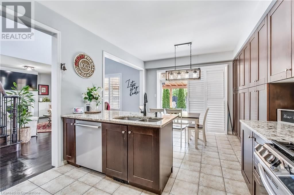 63 FOWLER DRIVE Image 8