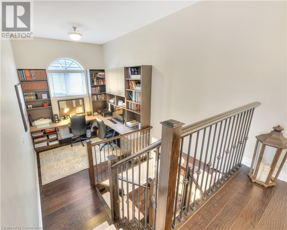 533 TERRINGTON CRESCENT Image 25