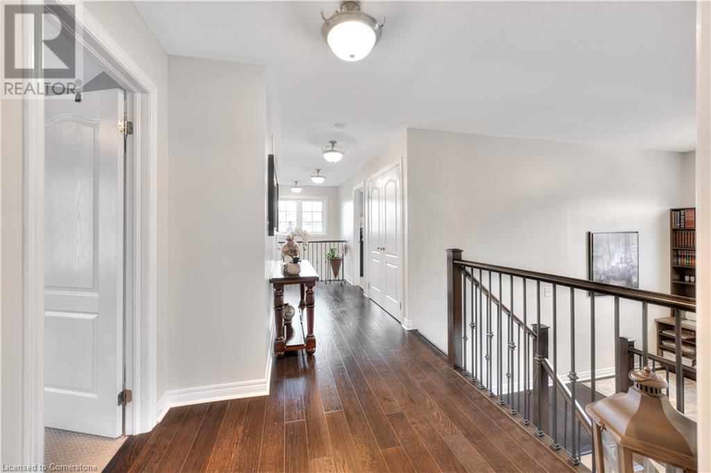 533 TERRINGTON CRESCENT Image 27