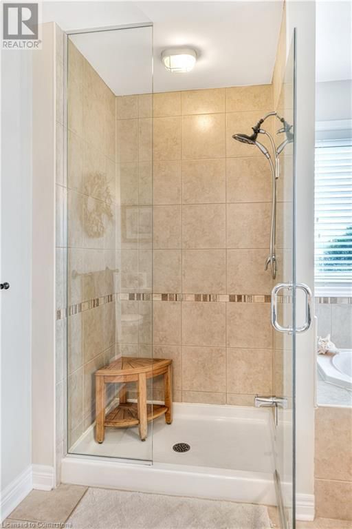 533 TERRINGTON CRESCENT Image 36