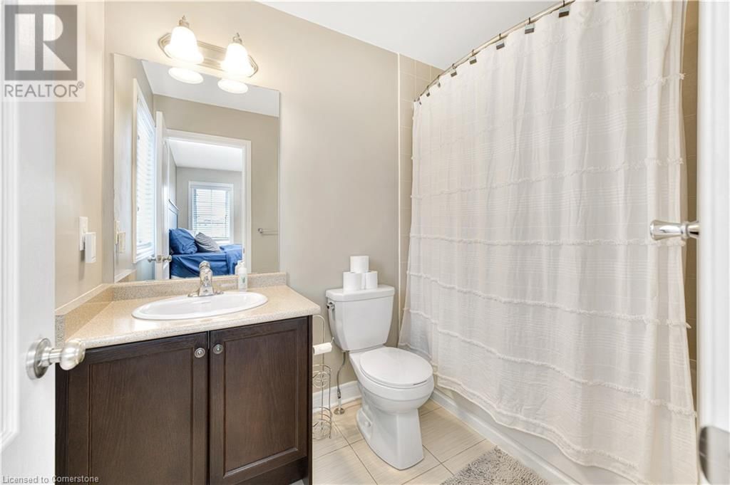 533 TERRINGTON CRESCENT Image 40