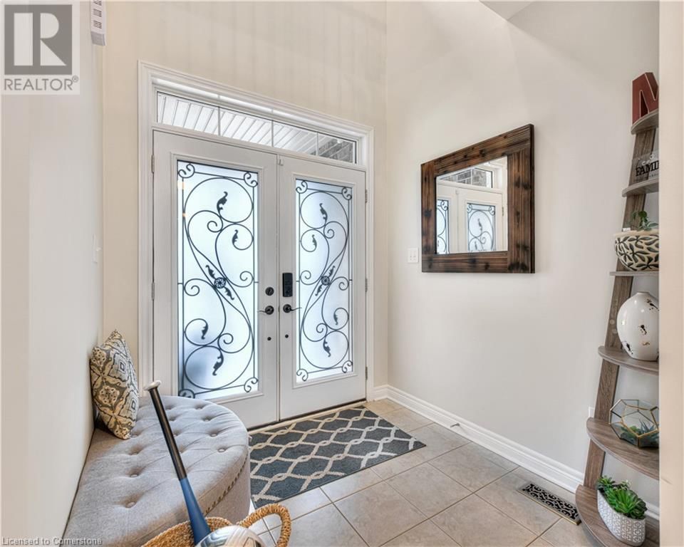 533 TERRINGTON CRESCENT Image 7