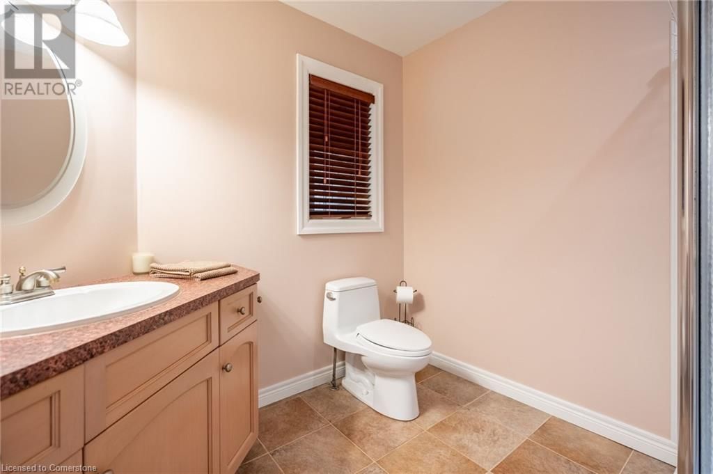 86 RIDGE ROAD EAST Image 31
