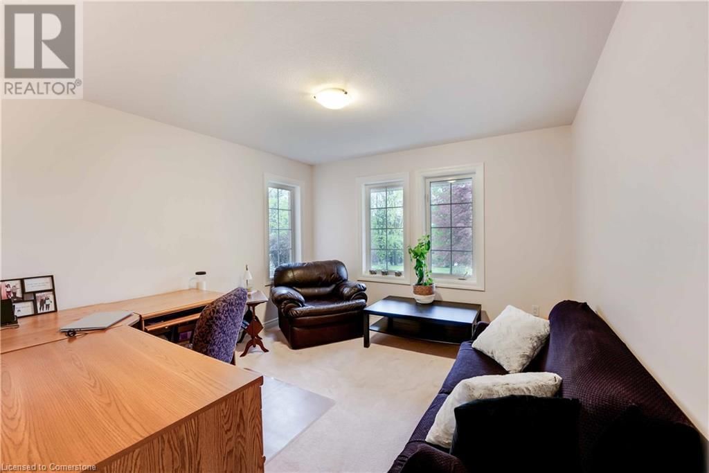 86 RIDGE ROAD EAST Image 32