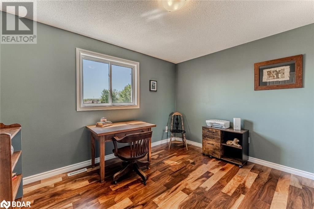 10 MCAVOY DRIVE Image 15