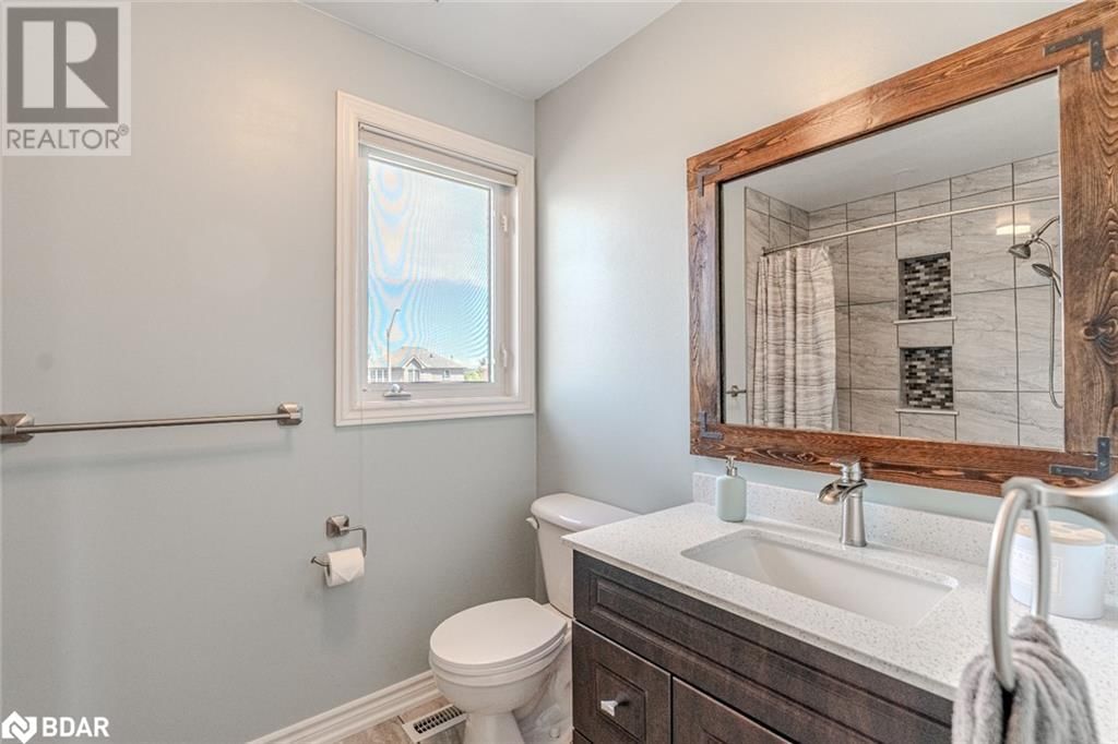 10 MCAVOY DRIVE Image 16