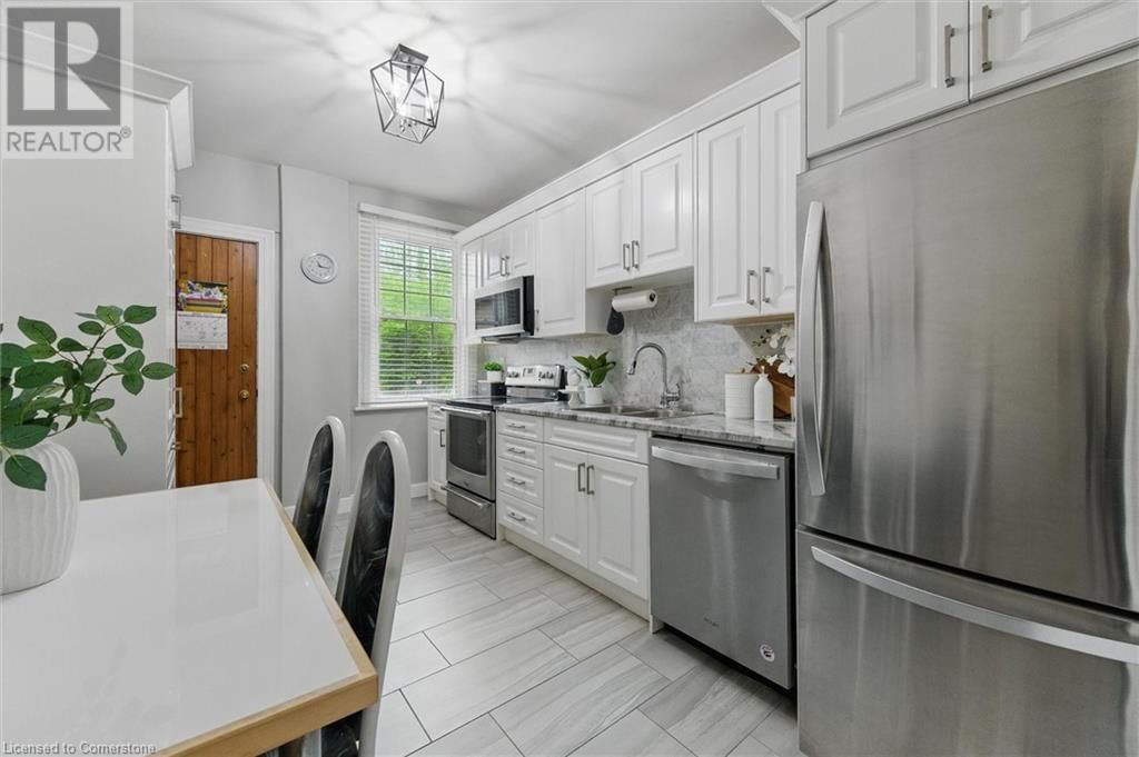 122 SANFORD AVENUE SOUTH Image 11