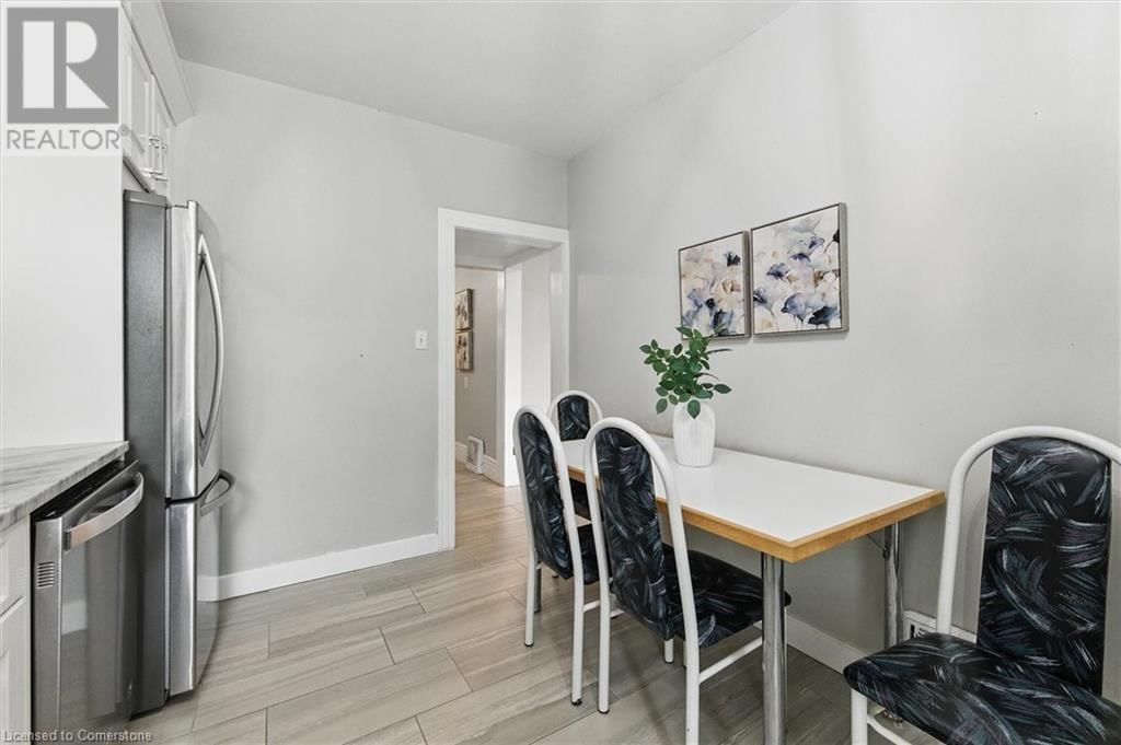 122 SANFORD AVENUE SOUTH Image 14