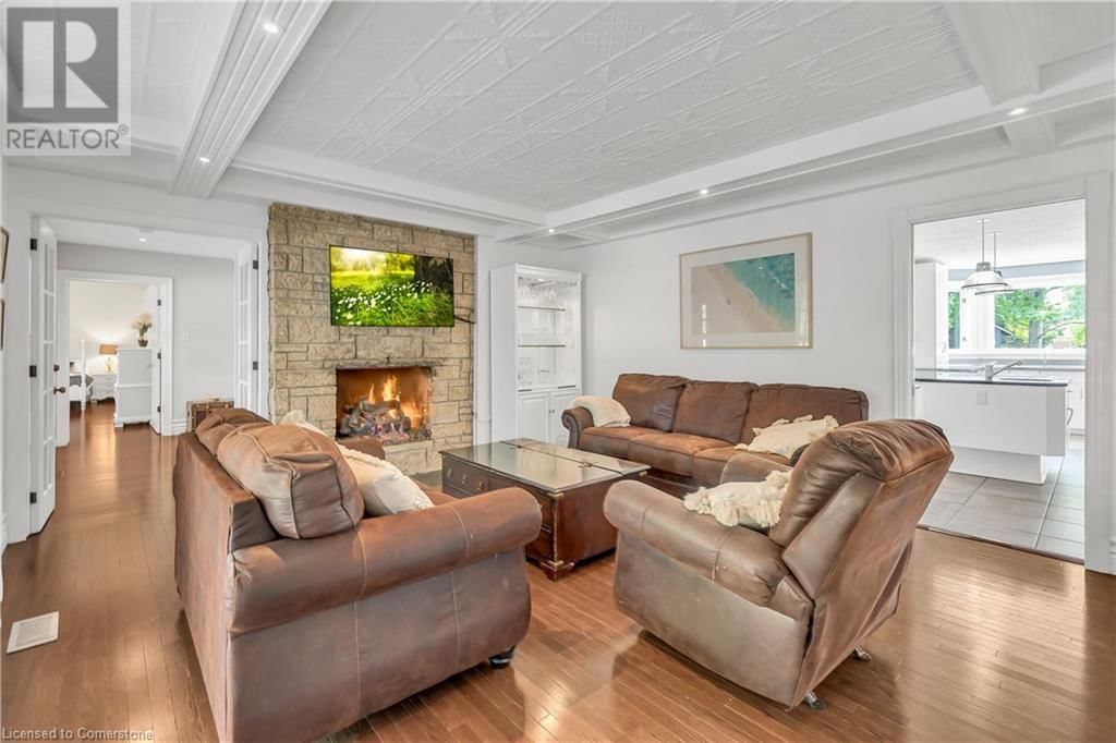 358 GREEN ACRES DRIVE Image 13