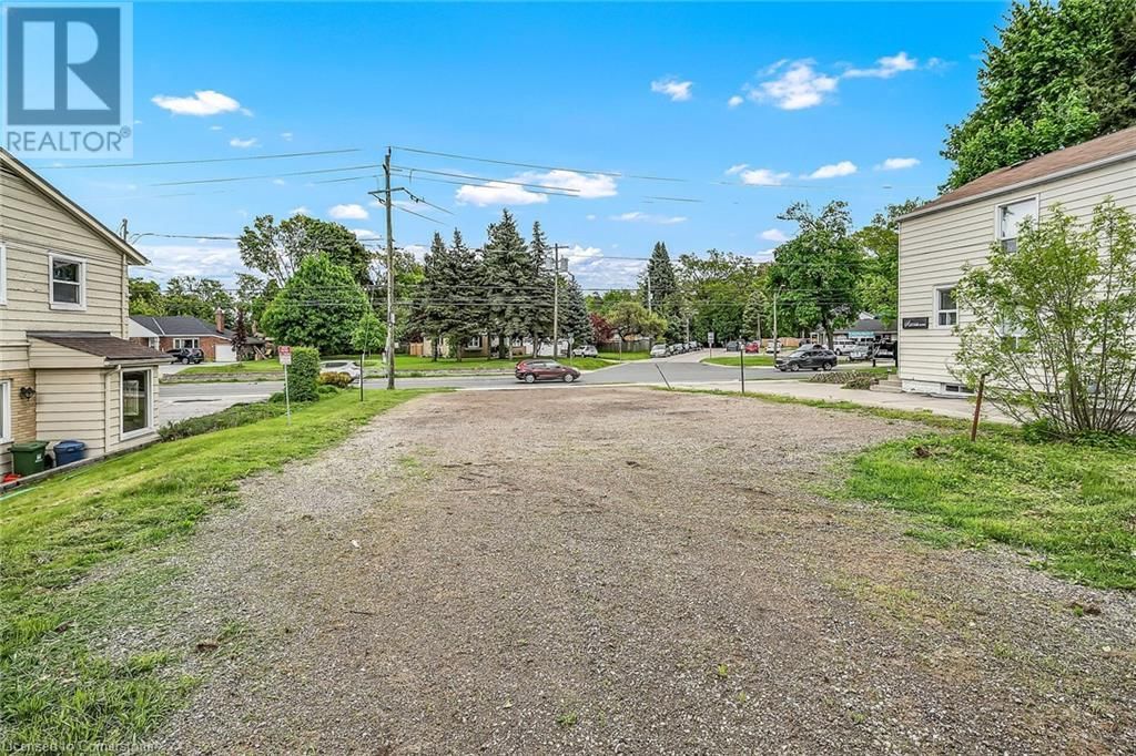 51 WILSON STREET EAST Image 28