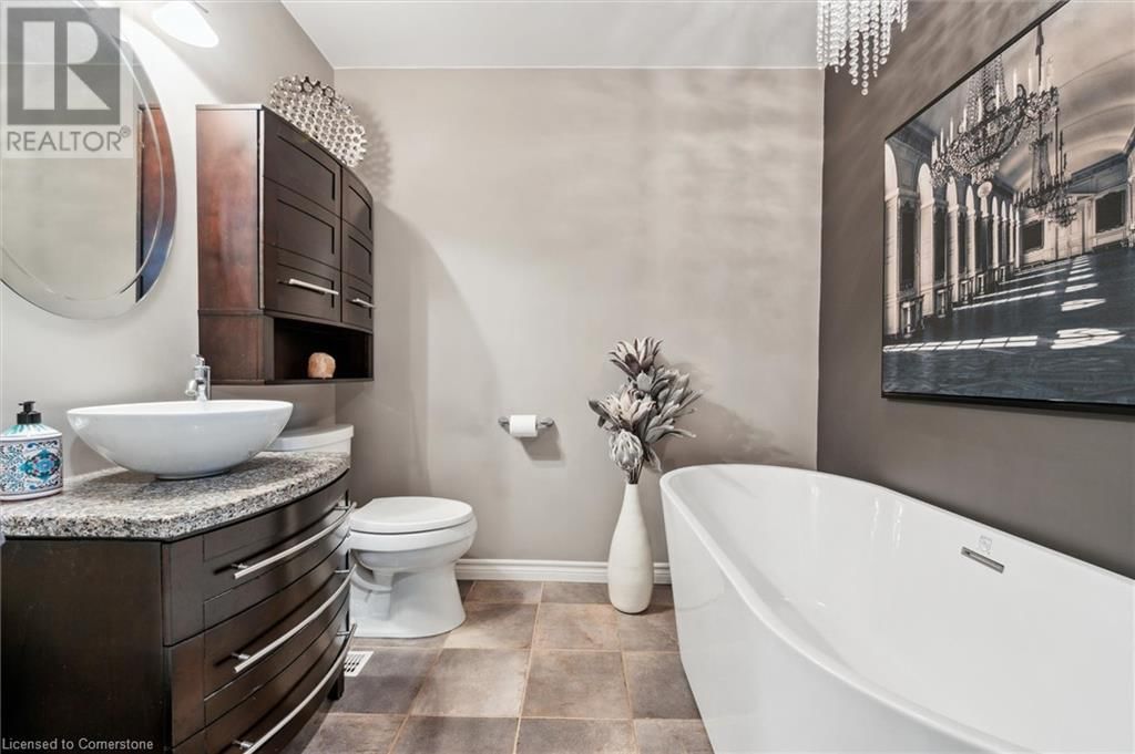 606 RUSTIC DRIVE Image 19