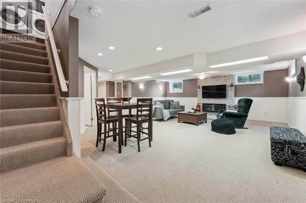 606 RUSTIC DRIVE Image 26