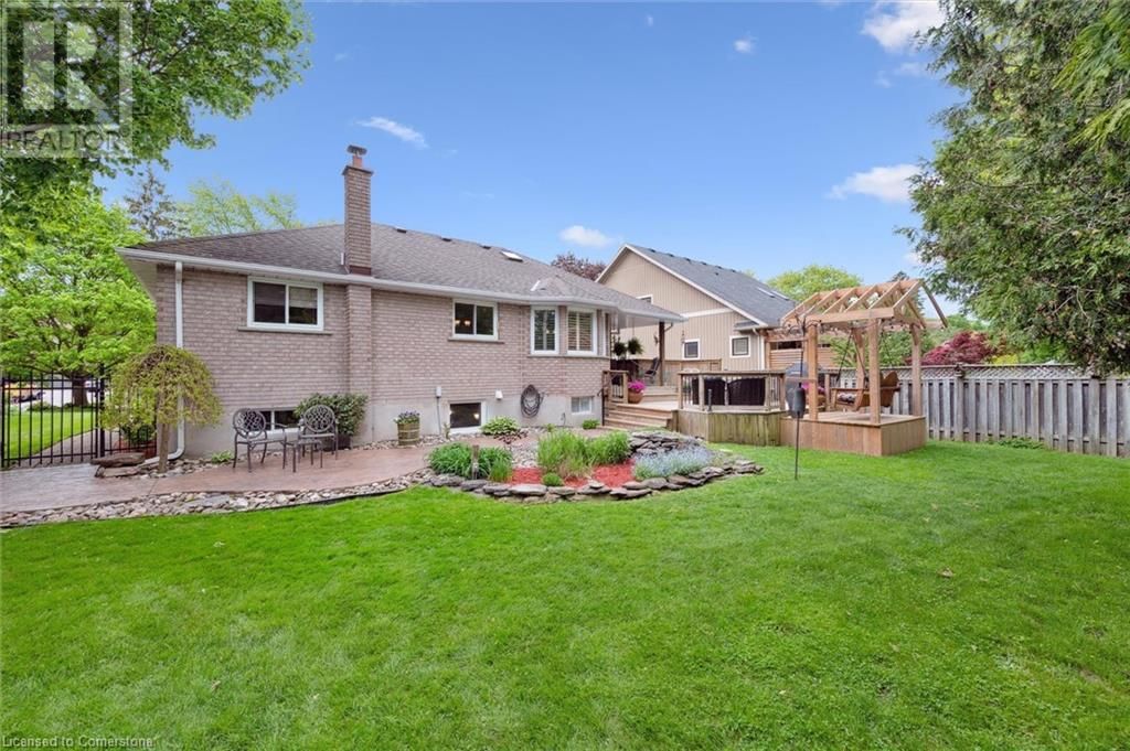 606 RUSTIC DRIVE Image 40