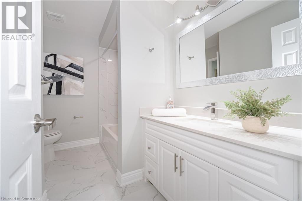 65 - 3525 BRANDON GATE DRIVE Image 34