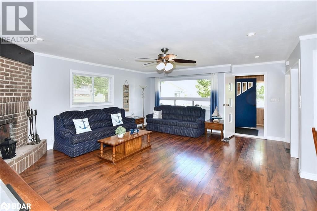 64 LANGS ROAD Image 10