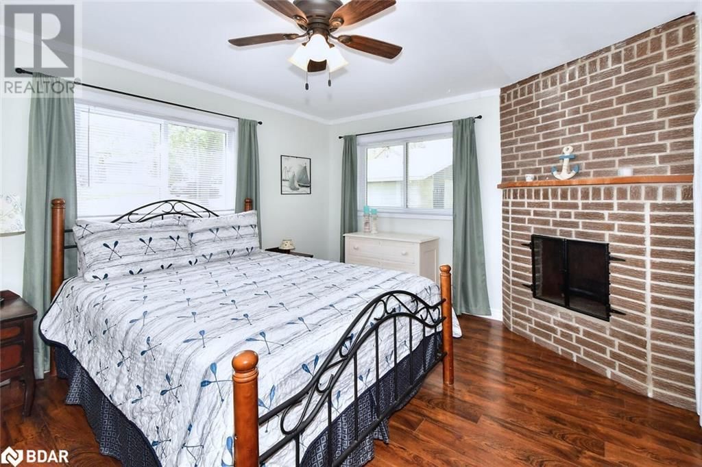 64 LANGS ROAD Image 16